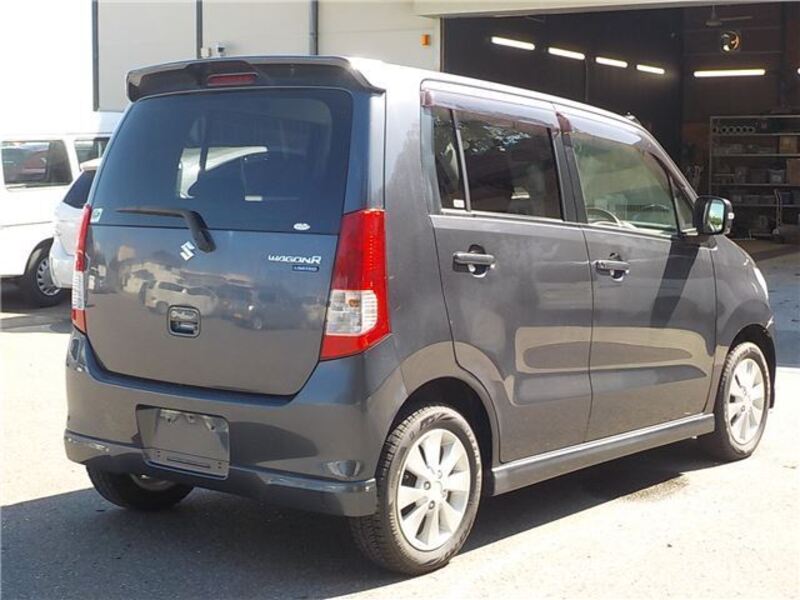 WAGON R