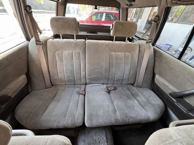 CROWN WAGON