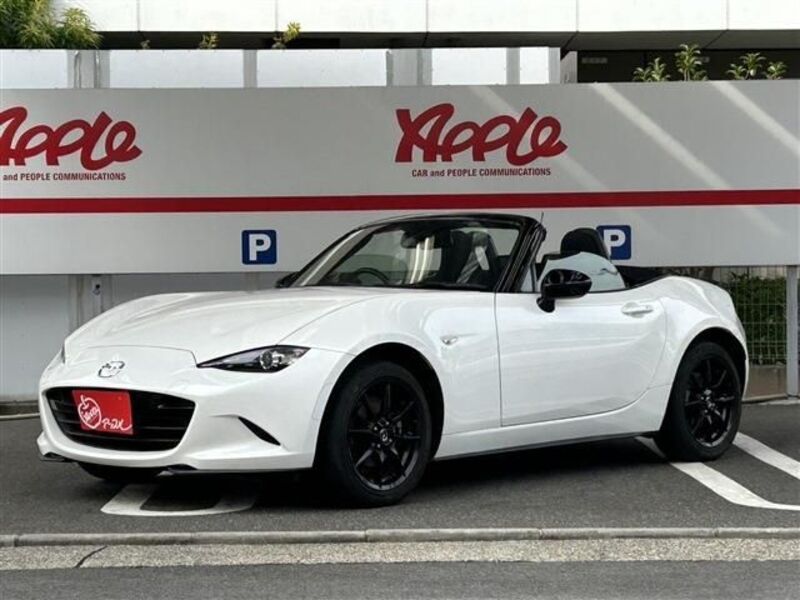 ROADSTER-0