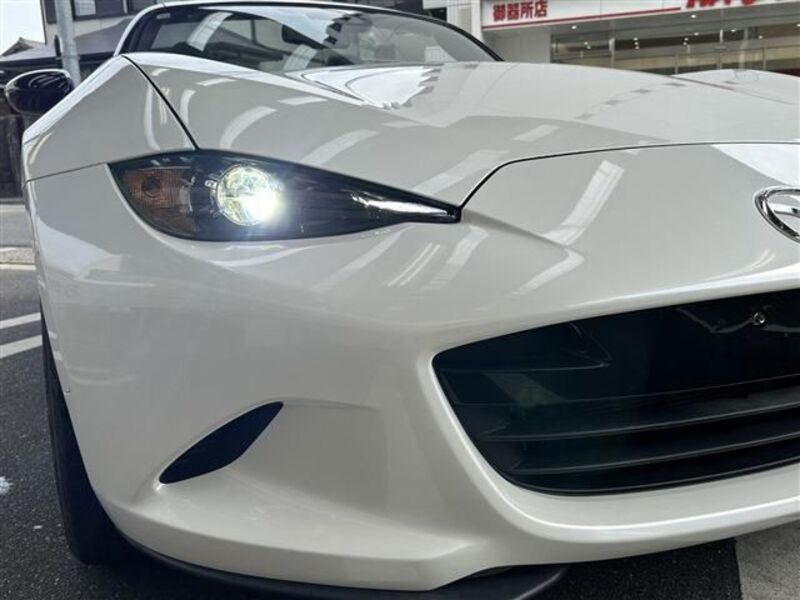 ROADSTER