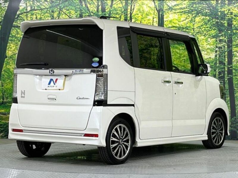 N BOX CUSTOM