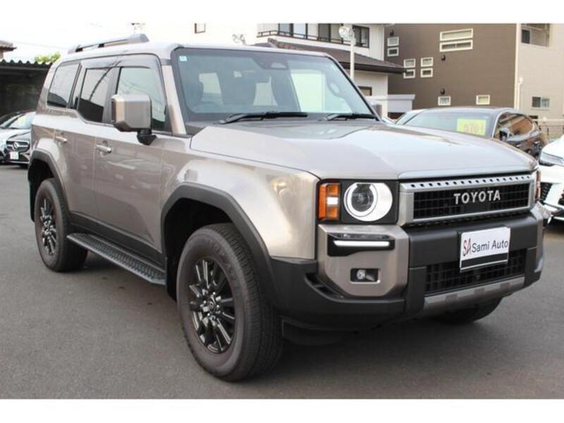 LAND CRUISER 250