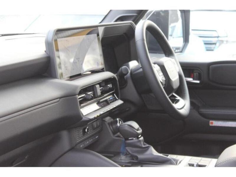 LAND CRUISER 250