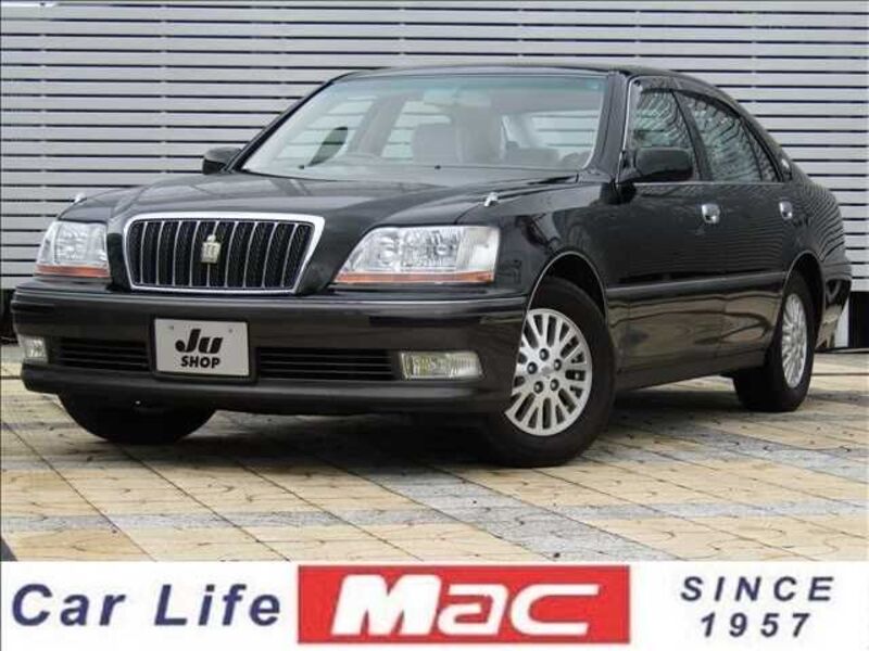 TOYOTA CROWN MAJESTA