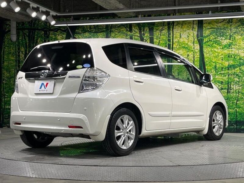 FIT HYBRID