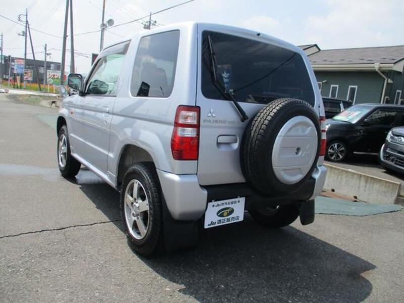 PAJERO MINI