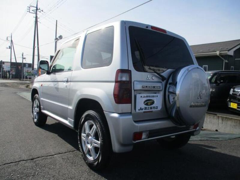PAJERO MINI