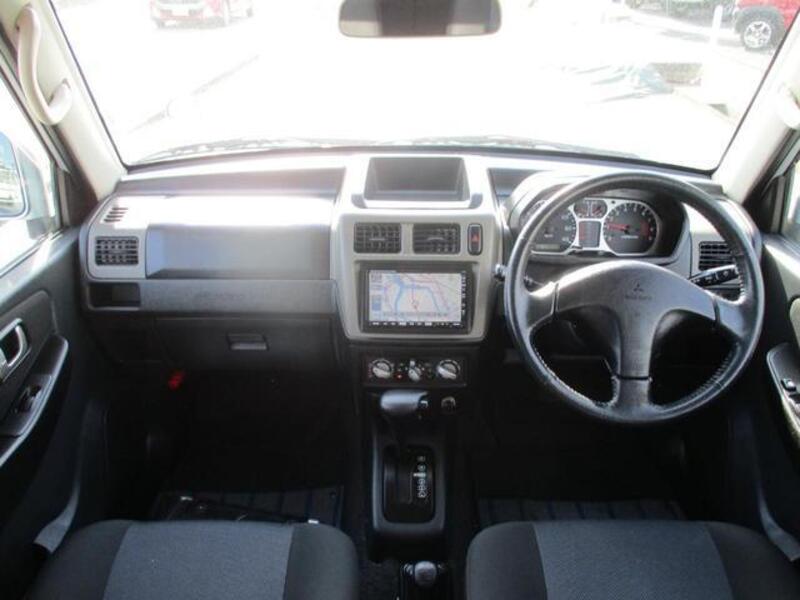 PAJERO MINI