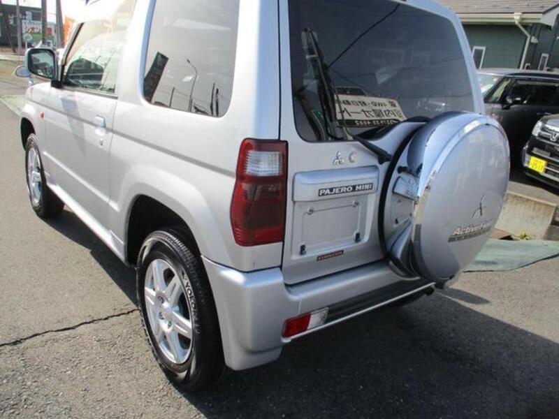 PAJERO MINI