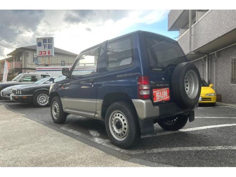PAJERO MINI