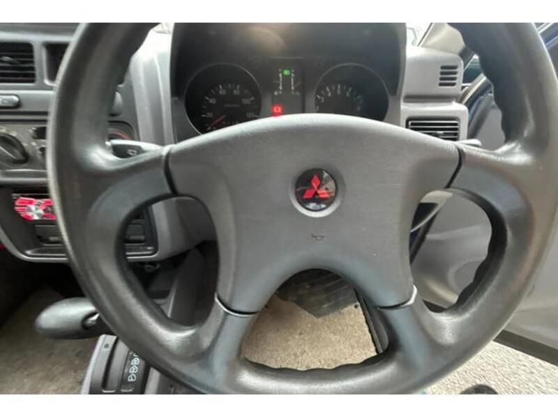 PAJERO MINI