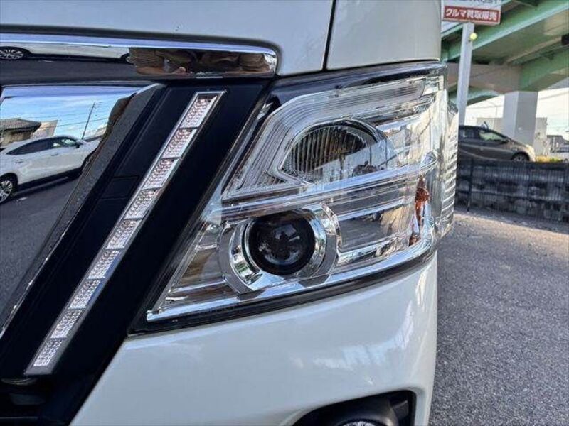 NV350 CARAVAN