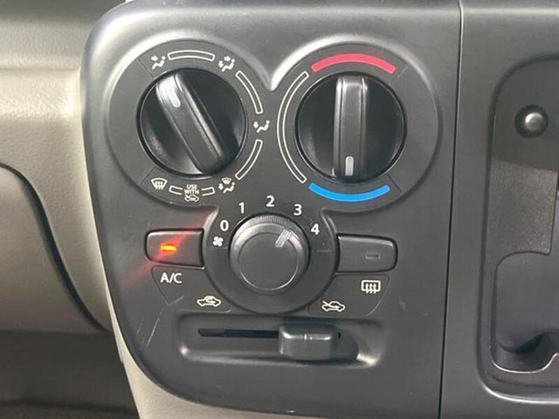 MINICAB VAN