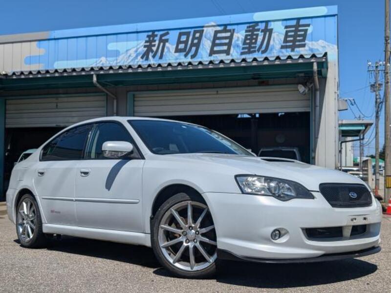 SUBARU LEGACY B4