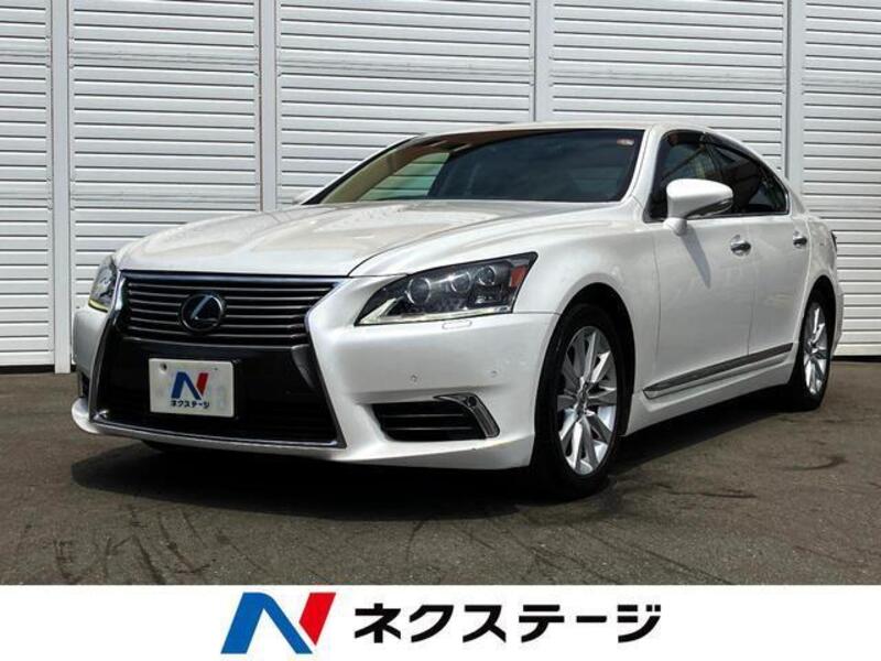 LEXUS LS