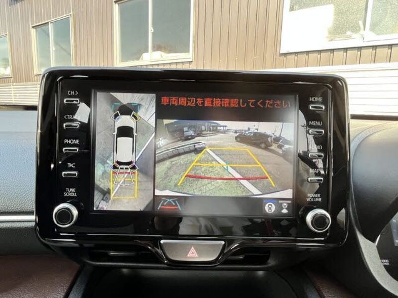 YARIS CROSS