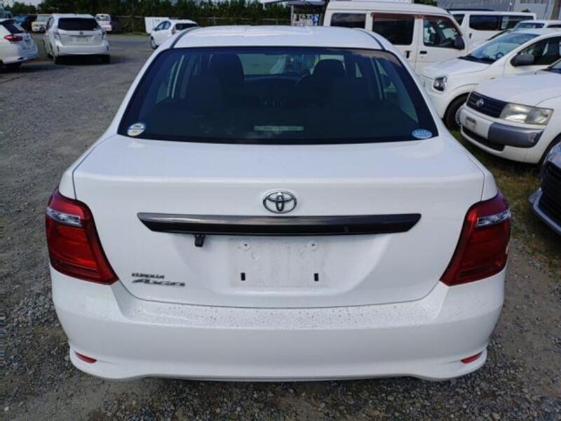 COROLLA AXIO