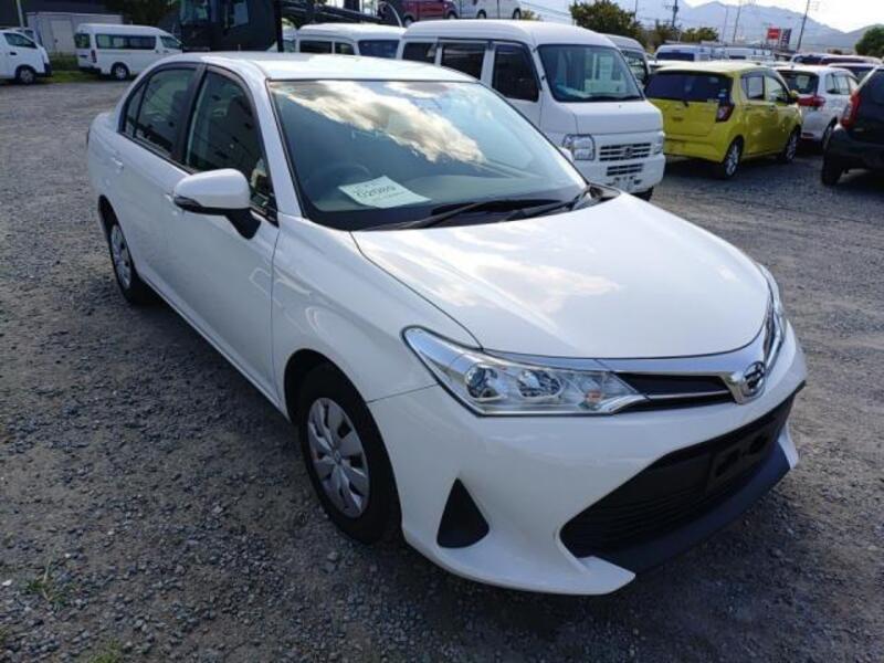 COROLLA AXIO