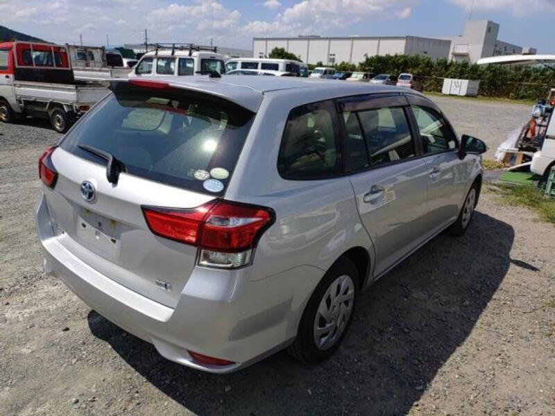 COROLLA FIELDER