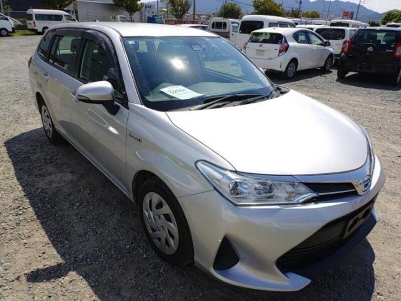 COROLLA FIELDER