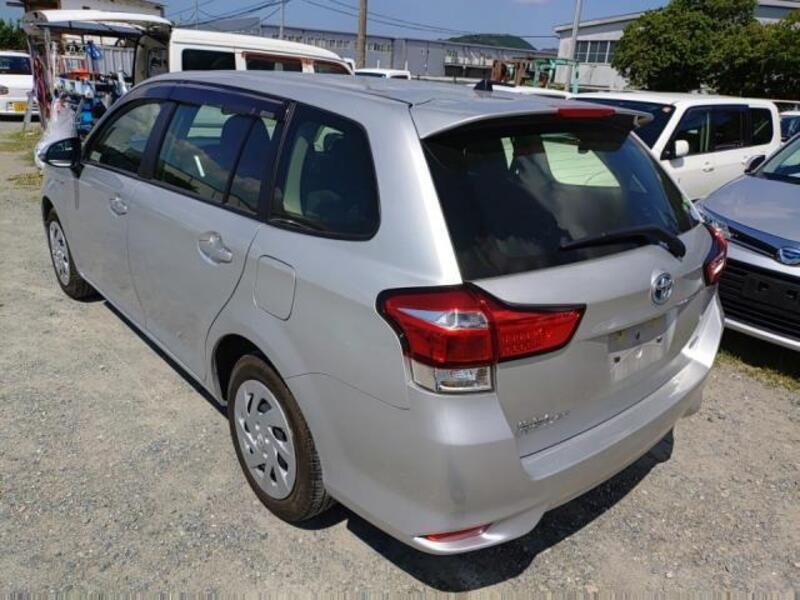 COROLLA FIELDER