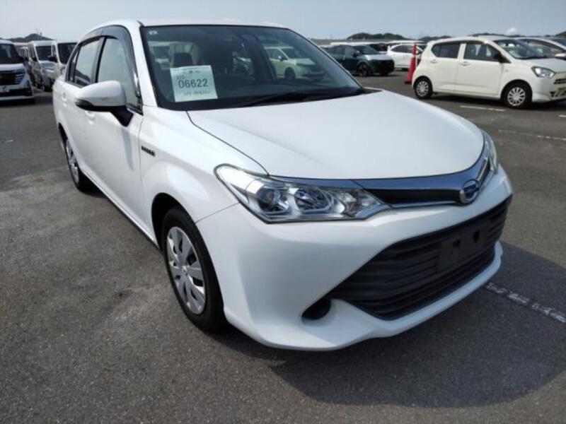 COROLLA AXIO