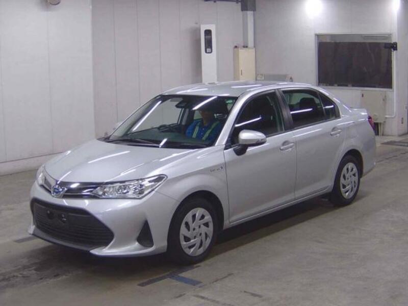 COROLLA AXIO