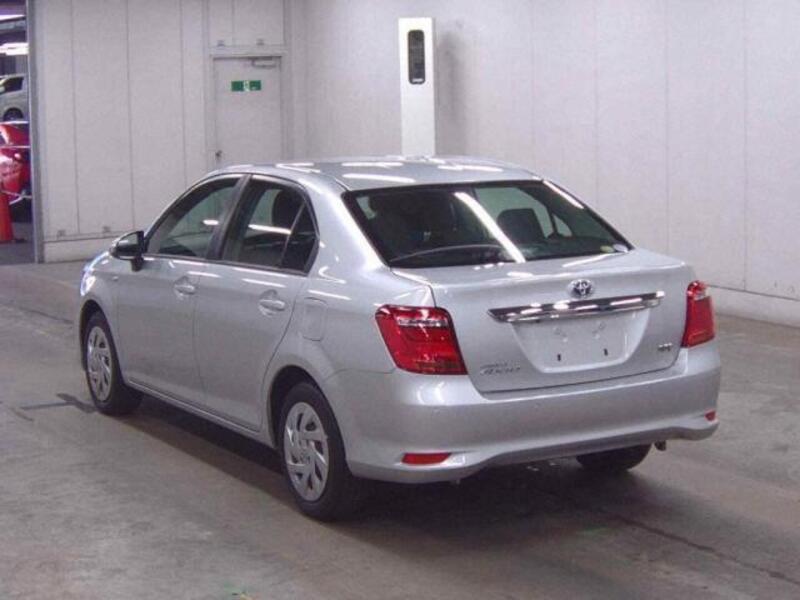 COROLLA AXIO