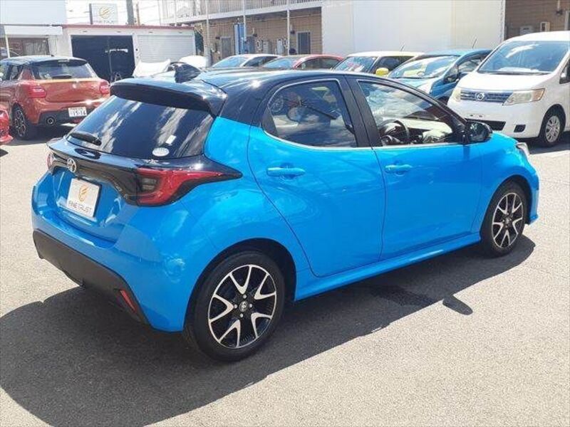 YARIS