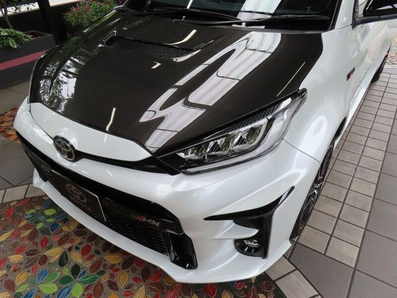 GR YARIS