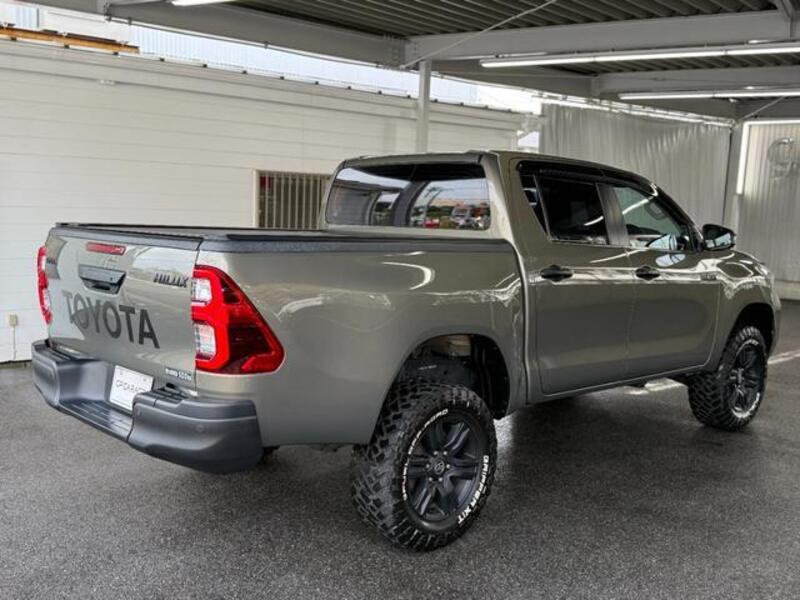 HILUX
