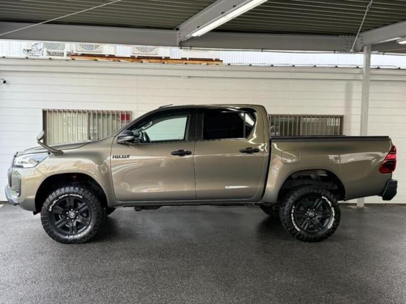 HILUX