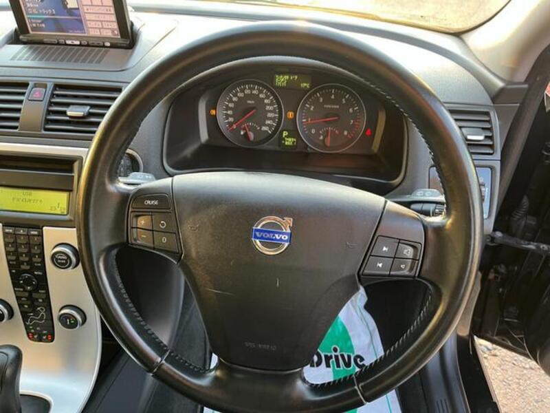 V50
