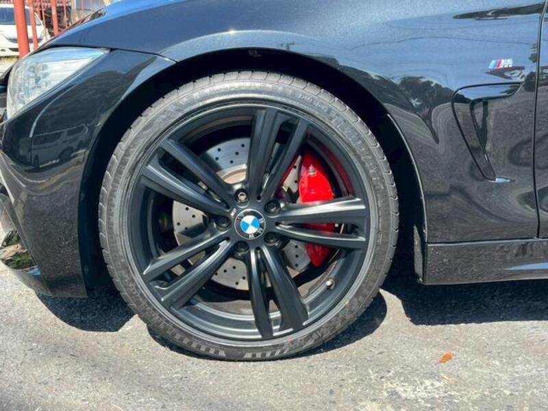 4 SERIES
