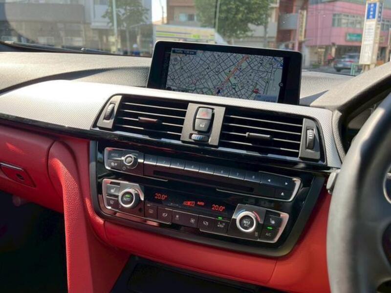 4 SERIES