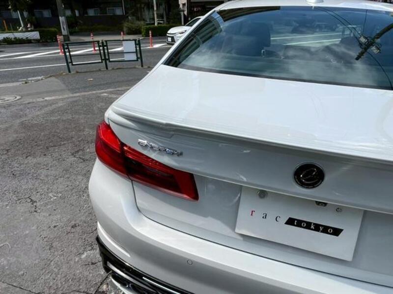 5 SERIES