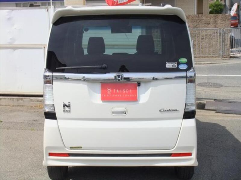 N BOX CUSTOM