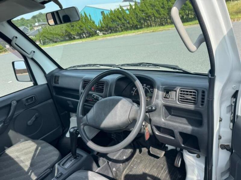 CARRY TRUCK