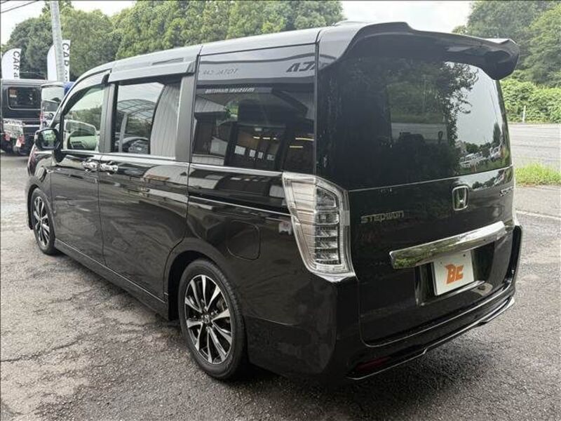STEPWAGON SPADA