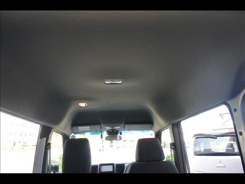 N-VAN