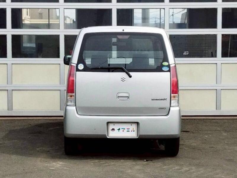 WAGON R