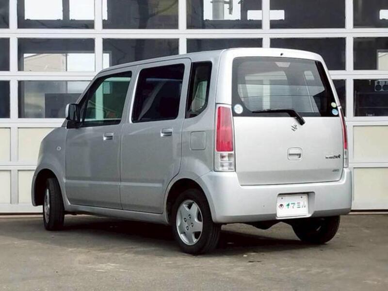 WAGON R