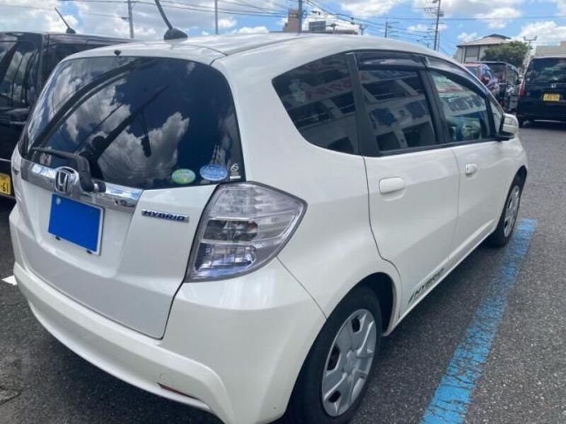FIT HYBRID