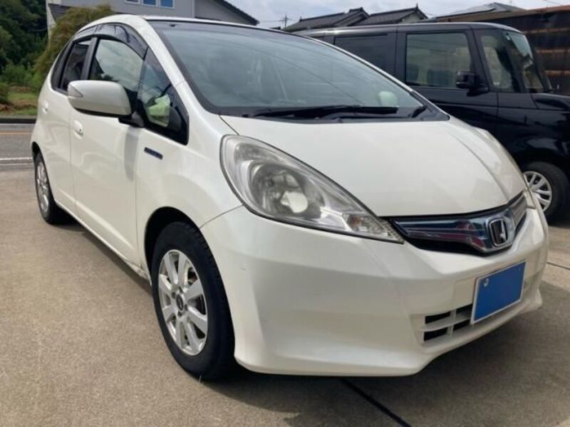 FIT HYBRID