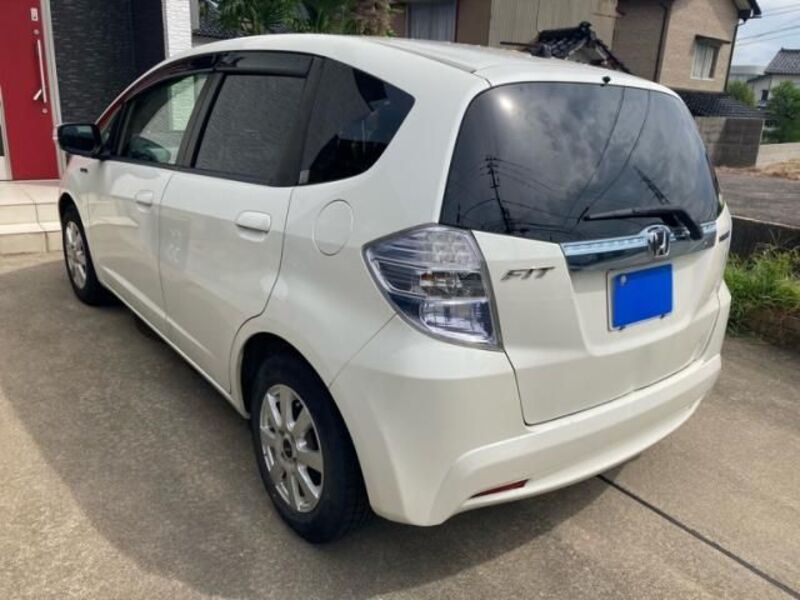 FIT HYBRID