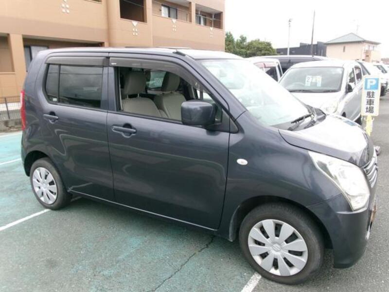 WAGON R