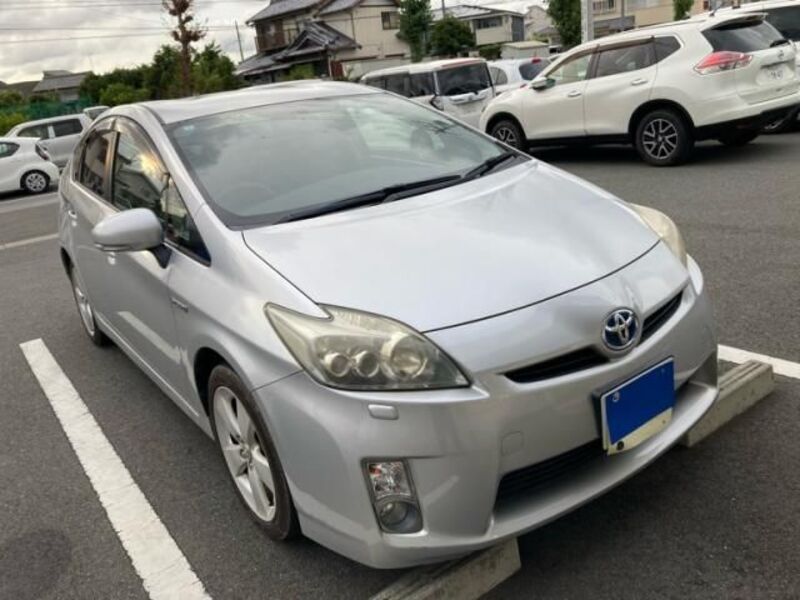 PRIUS-0