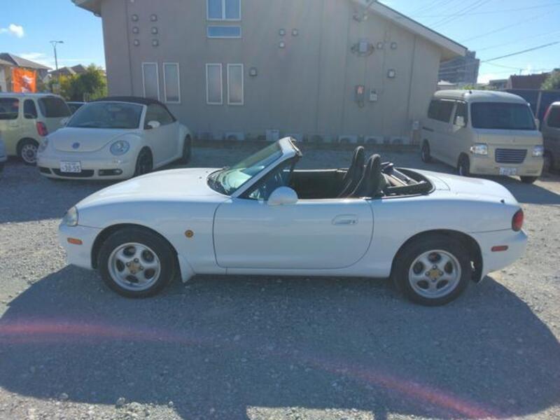 ROADSTER