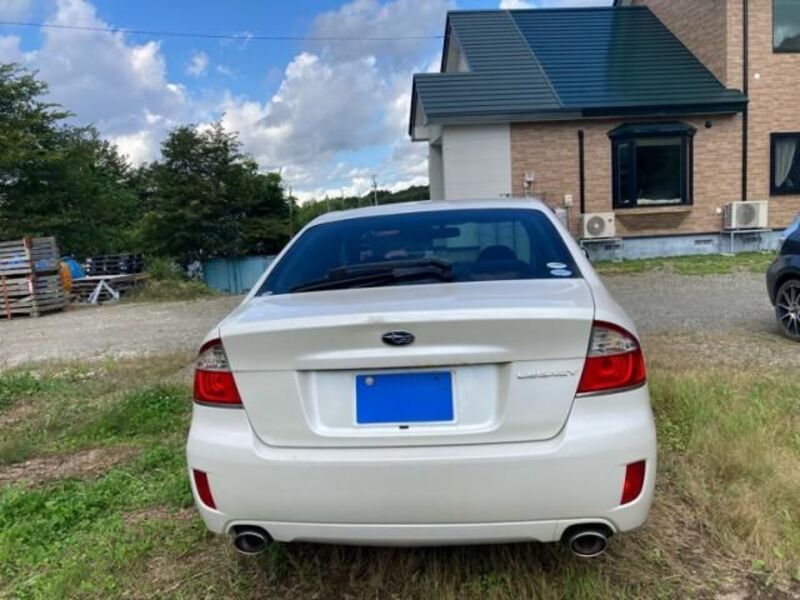 LEGACY B4