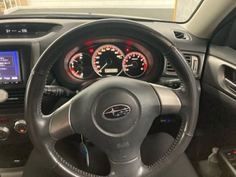 IMPREZA XV